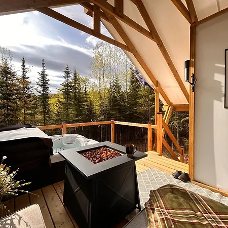 Momentom Refuges Nature Petite-Riviere-Saint-Francois Exterior photo