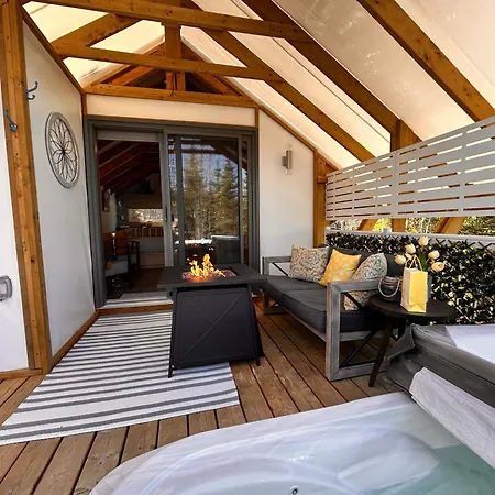 Momentom Refuges Nature Petite-Riviere-Saint-Francois Exterior photo