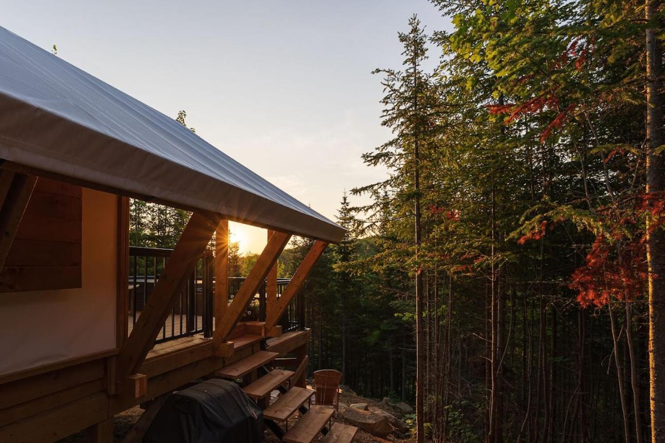 Momentom Refuges Nature Luxury tent
